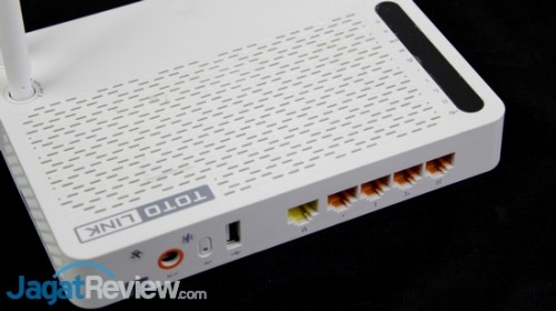 Hands-On Review TotoLink A2004NS: Router Wireless AC dengan Banyak Opsi Konfigurasi 8 TotoLink A2004NS - 09