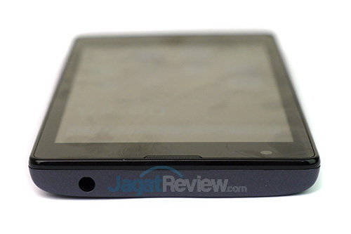 Review Xiaomi Redmi 1s: Smartphone Android Kencang dengan Harga Murah 11 Xiaomi Redmi 1S - Sisi Atas