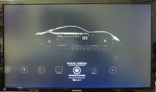 samsung u28d590d Game 09 - Standing