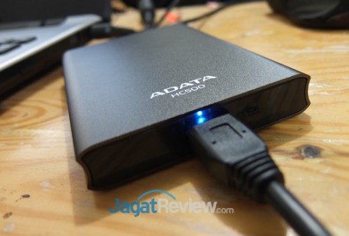 Review ADATA Choice HC500 1TB: HDD Eksternal USB 3.0 dengan Fitur Sensor G Shock Protection 3 Lampu indikator