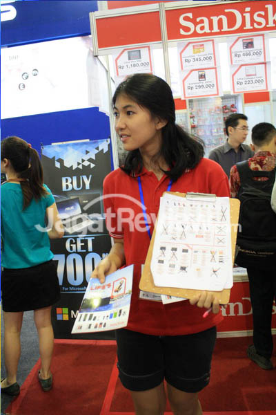 Booth Babes Indocomtech 2014 & IMOS 2014 - Part 2 3 15