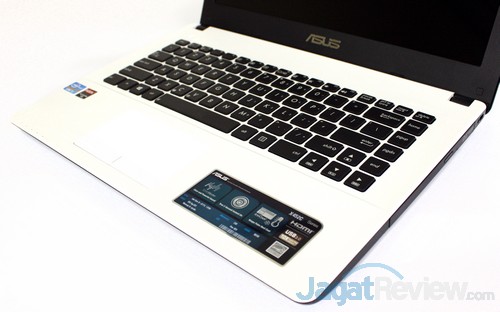 Review Notebook Asus X452C: Ringan dan Nyaman dengan Layar 14 Asus X452C_9