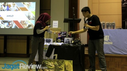 Perkenalan Teknologi Terkini di Techno Update Univ. Gunadarma 8 Techno Update AMD - Univ. Gunadarma - 05