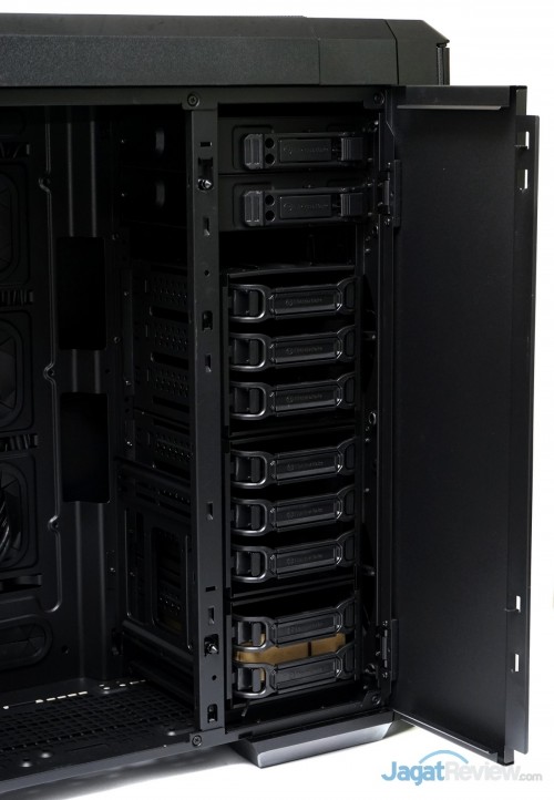 Thermaltake Urban T81 20