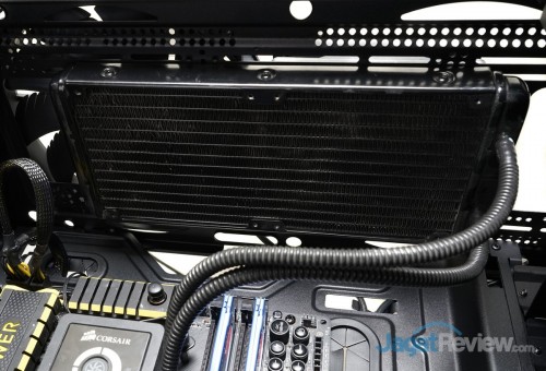 Hands-On Review Thermaltake Urban T81: Casing Full-Tower High-End 10 Thermaltake Urban T81 56