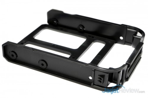 Hands-On Review Thermaltake Urban T81: Casing Full-Tower High-End 1 Thermaltake Urban T81 61