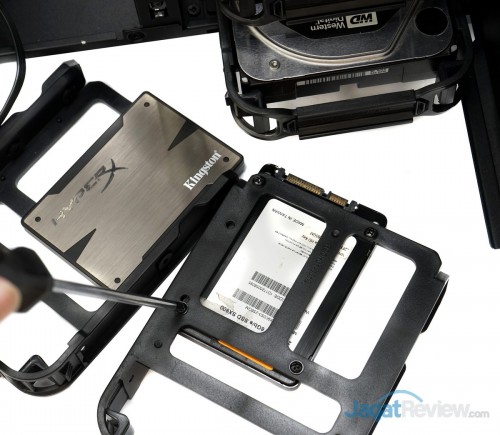 Hands-On Review Thermaltake Urban T81: Casing Full-Tower High-End 3 Thermaltake Urban T81 63