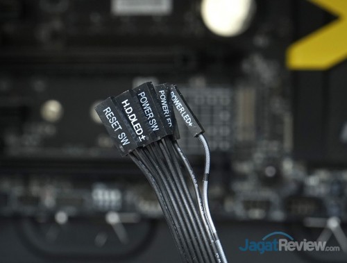 Hands-On Review Thermaltake Urban T81: Casing Full-Tower High-End 6 Thermaltake Urban T81 64