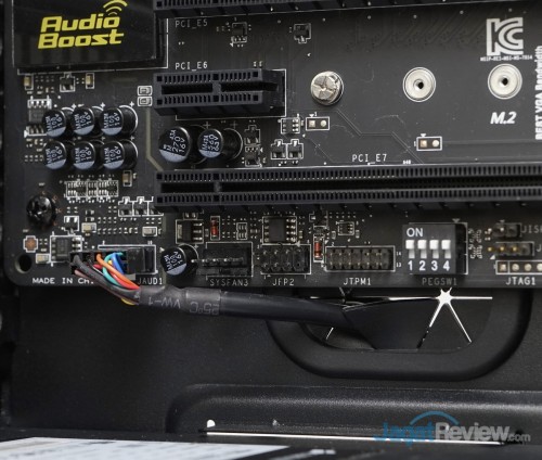 Hands-On Review Thermaltake Urban T81: Casing Full-Tower High-End 8 Thermaltake Urban T81 86