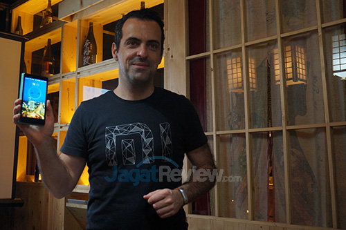 Xiaomi Luncurkan Redmi Note di Indonesia, Harga 1,9 Juta 1 Xiaomi Redmi Note - Hugo Barra