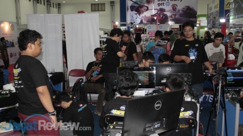 AOCT 2014 The Final Battle: Pemenang Motherboard Challenge Gigabyte 1 AOCT 2014 The Final Battle - Day 3 (09)