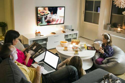 Penonton TV di AS Mulai Berpaling ke Streaming 3 tv