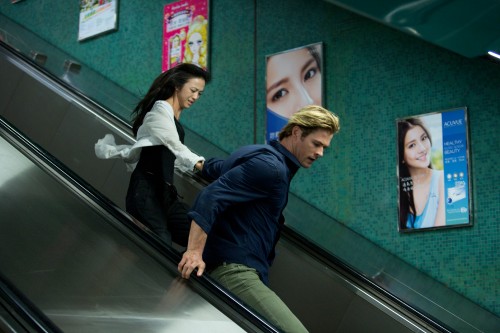 Review Film Black Hat: Mengejar Hacker Internasional Hingga ke Jakarta 4 chris-hemsworth-blackhat-movie