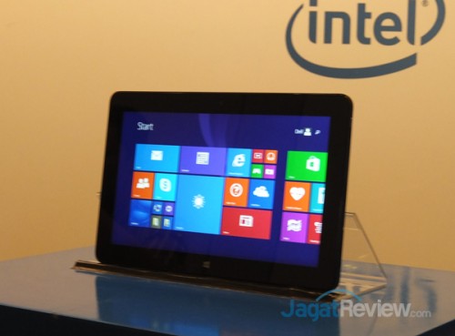Sambut Awal Tahun 2015, Dell Perkenalkan Laptop 2-in-1 dan Tablet Terbaru 2 Dell Venue Pro 11 7000