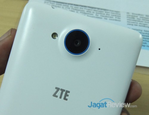 ZTE Rangkul Lazada Luncurkan ZTE Blade V5 dengan Harga Murah 4 DSCF0312