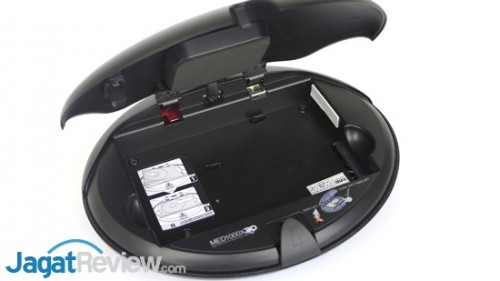 Hands-On Review Mede8er ME1000X3D: Multimedia Player dengan Fitur NAS 2 Mede8er ME1000X3D - 12