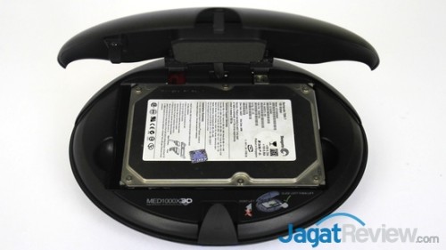 Hands-On Review Mede8er ME1000X3D: Multimedia Player dengan Fitur NAS 5 Mede8er ME1000X3D - 15