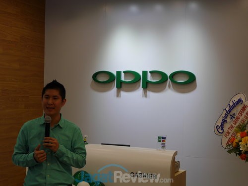Oppo Store Mall Taman Anggrek Resmi Dibuka 2 Oppo Store Mall Taman Anggrek (3)