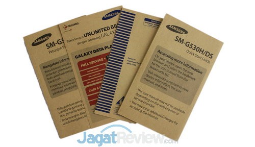 Review Galaxy Grand Prime: Smartphone Android Mainstream 64-bit Pertama Samsung 8 Buku panduan dan kartu garansi