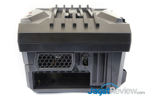 Hands-on Review Raidmax Troy: Casing Koper Unik dan Portabel 10 RAIDMAX_TROY_DSC04358