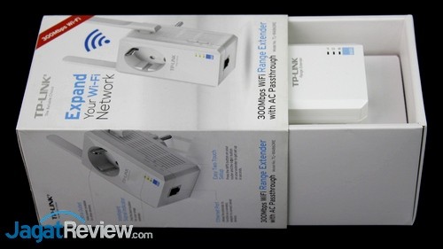 Hands-On Review TP-Link TL-WA860RE: Range Extender Plus Stop Kontak 2 TP-Link TL-WA860RE - 02