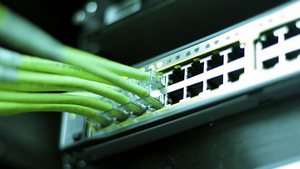 Cisco Siapkan Switch 2.5Gbps dan 5 Gbps untuk Mendukung WiFi Kencang 24 gigabit ethernetR