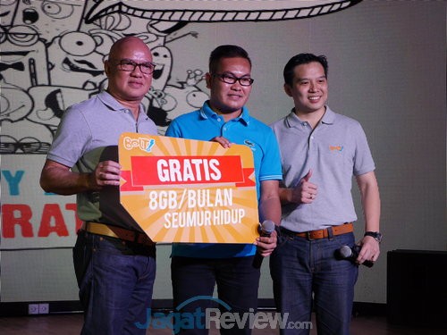 BOLT! Super 4G Tembus 1 Juta Pelanggan 2 Pelanggan ke-1juta mendapatkan hadiah kuota seumur hidup