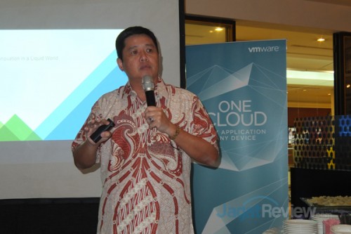 VMware Hadirkan Virtualisasi Hybrid Cloud untuk Bisnis di Masa Depan 3 Adi Rusli,