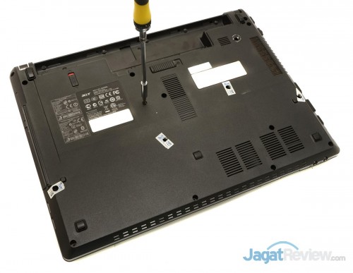 Membersihkan Notebook 37