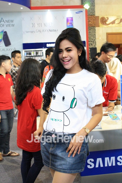 Booth Babes Mega Bazaar dan FOCUS 2015 5 Booth Babes MBC - FOCUS 2015 (9)
