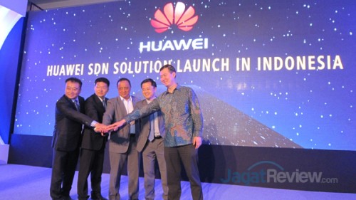 Huawei Resmi Menyelenggarakan SDN & IP Technology Summit 2015 2 IMG_0227