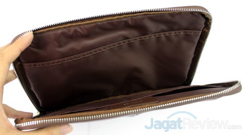 Hands-on: Capdase Notepad Agenda Bag 10 5 IMG_9869