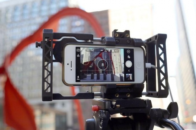 Beastgrip Pro, Ubah Smartphone Jadi Kamera Interchangeable Profesional 1 beastgrip-pro-5-640x426-c
