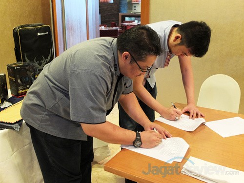 corsair the prime 02