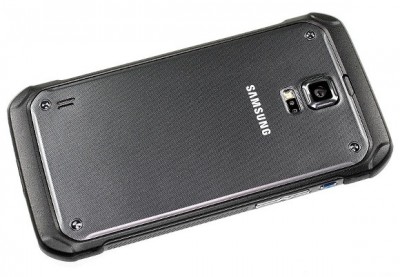 Samsung Galaxy S6 Active Bakal Lebih Besar dan Lebih Kuat 1 gsmarena_001