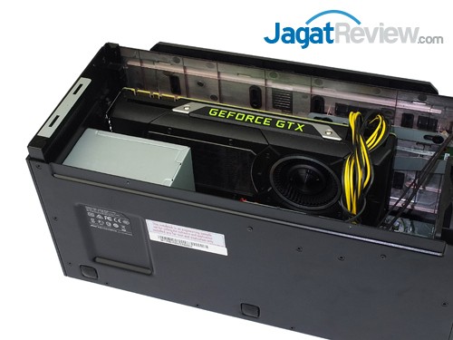 nvidia titan x in gamingdock