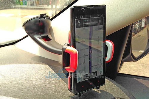 Review Capdase Flexi: Phone Holder Besar, Kokoh, dan Sporty 9 Capdase Flexi - Tempel di Kaca bagian Pinggir