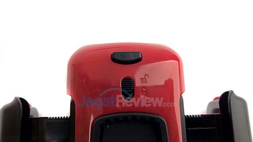 Review Capdase Flexi: Phone Holder Besar, Kokoh, dan Sporty 3 Capdase Flexi - Tombol Belakang