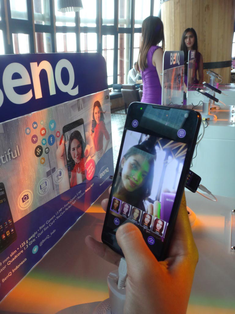 Gandeng Olivia Jansen, BenQ Luncurkan ‘Smartphone Selfie’ B502 2 DSC02917