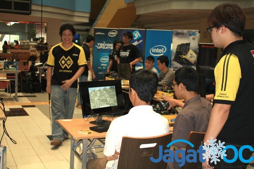 Report: JagatOC Intel XTU Challenge, 31 Maret 2015 3 IMG_1496