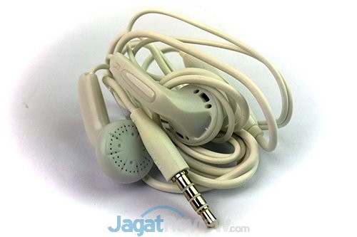 Earphone