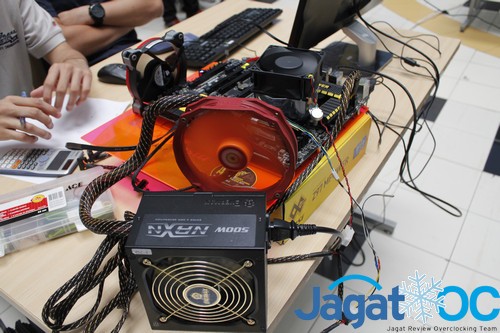 Report: JagatOC Intel XTU Challenge, 31 Maret 2015 5 _MG_8966