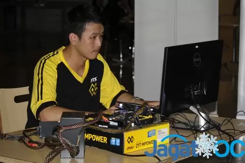 Report: JagatOC Intel XTU Challenge, 31 Maret 2015 11 _MG_9068