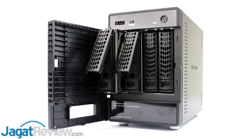 Review NetGear RN314: NAS SMB dengan Opsi Ekspansi Luas 32 NetGear RN314 09