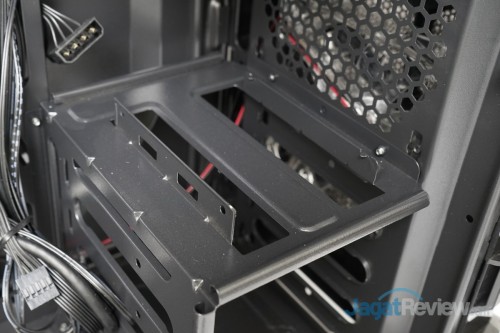 Review VenomRX Ultron: Casing Gaming Murah dengan Fitur Lengkap 4 Review VenomRX Ultron 5