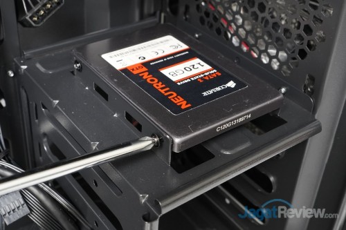 Review VenomRX Ultron: Casing Gaming Murah dengan Fitur Lengkap 5 Review VenomRX Ultron 6