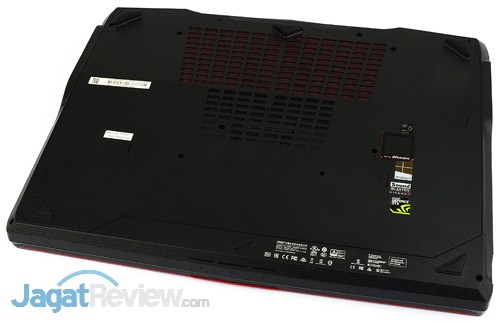 msi gt80 2qe titan sli bottom side