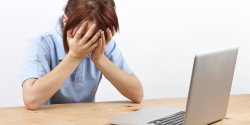 Tingkat Bullying Guru di Media Sosial Kian Meningkat 1 o-CYBER-BULLYING-facebook