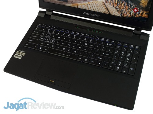 Review Xenom Hercules HC15: Kencang & Bertenaga dengan Prosesor Desktop 6 xenom hercules hc15 keyboard & touchpad