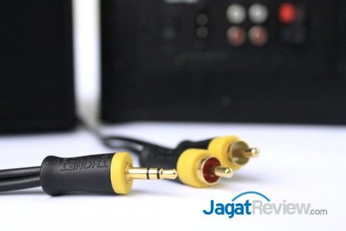 Kabel input Kurbis bernuansa elegan